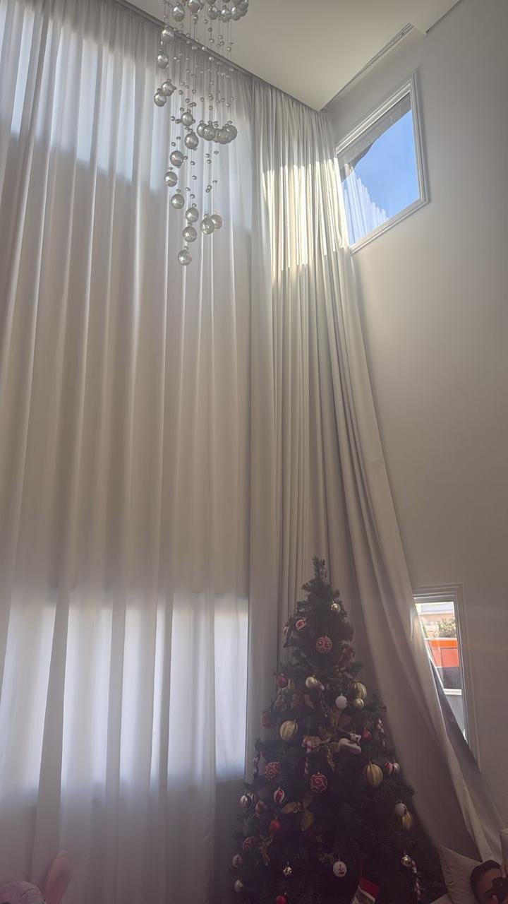 Lavagem de cortinas — ELIMP